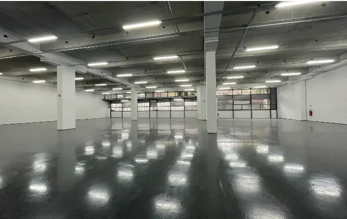 Industrial in Pantin for lease - Interior Photo - Image 3 of 6