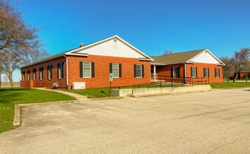 5221 S 6th St, Springfield, IL à louer Photo intérieure- Image 1 de 1