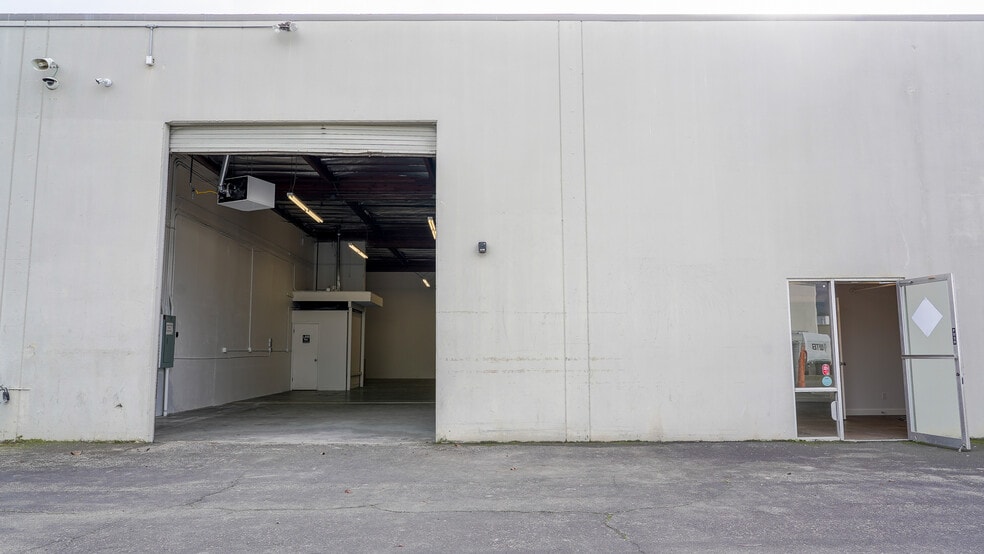 20-24 Mark Dr, San Rafael, CA for lease - Building Photo - Image 3 of 9