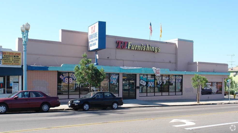 5005-5011 El Cajon Blvd, San Diego, CA à louer - Photo du bâtiment - Image 3 de 11