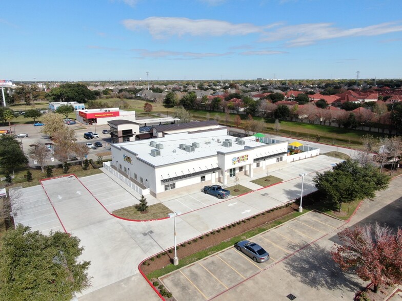 8630 Jones Rd, Jersey Village, TX for sale - Building Photo - Image 3 of 7