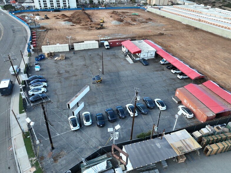 5560 Kearny Mesa Rd, San Diego, CA à vendre - Photo du bâtiment - Image 2 de 2