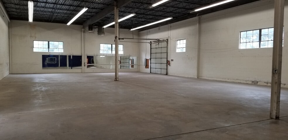 3 North St, Waldwick, NJ for sale - Interior Photo - Image 3 of 8