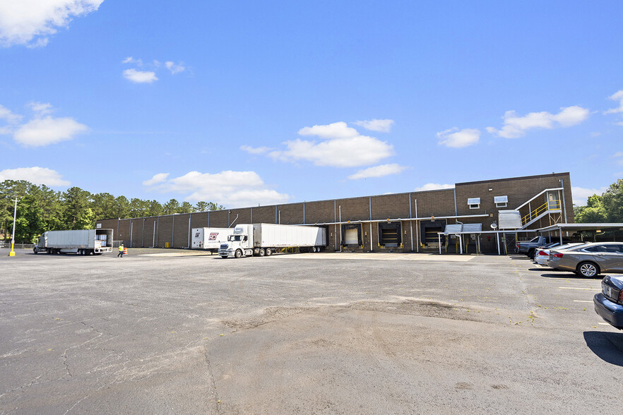 4801 Cargo Dr, Columbus, GA for lease - Building Photo - Image 2 of 7