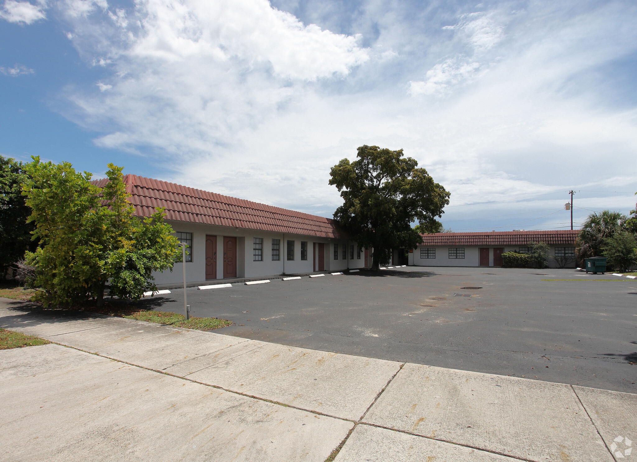 1446 NW Boca Raton Blvd, Boca Raton, FL for lease Primary Photo- Image 1 of 5