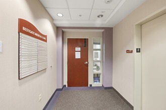 820 Bestgate Rd, Annapolis, MD à louer Photo intérieure- Image 2 de 10