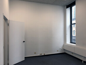 70 W Hubbard St, Chicago, IL for lease Interior Photo- Image 2 of 4