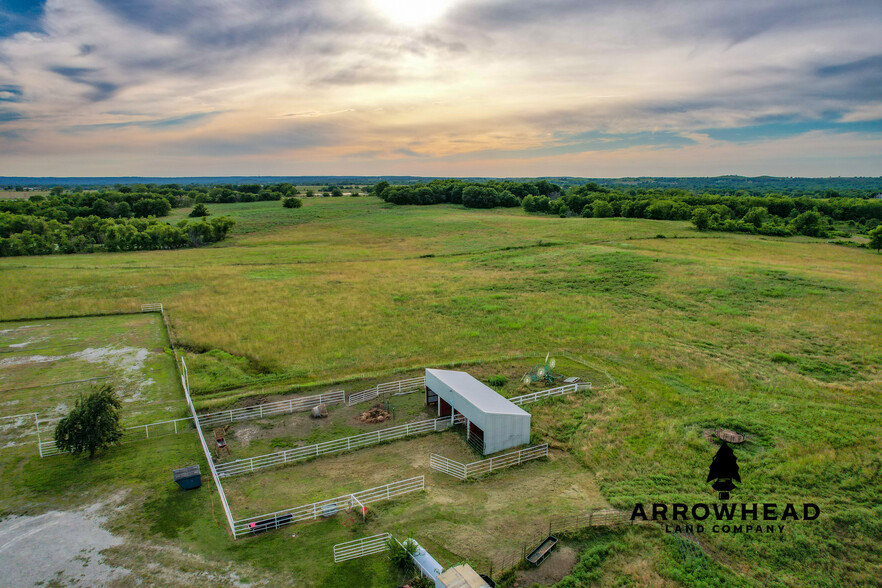 398286 W 4100 Rd, Collinsville, OK à vendre - Photo du bâtiment - Image 3 de 86