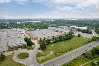 15300 Rue Sherbrooke E, Montréal, QC - aerial  map view