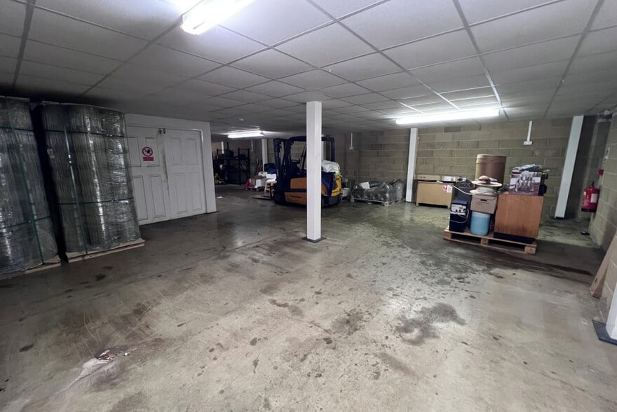 Sandleheath Industrial Estate, Sandleheath for sale - Interior Photo - Image 3 of 5