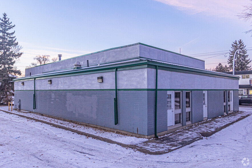 11939 129 Av NW, Edmonton, AB for sale - Building Photo - Image 3 of 7