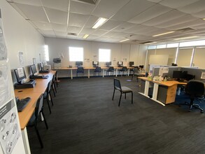 39 Queen St, Auburn for lease Interior Photo- Image 1 of 4