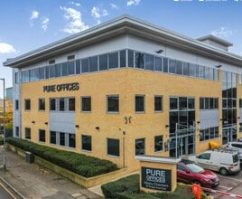 26 Bridge Rd E, Welwyn Garden City à louer Photo du bâtiment- Image 1 de 13