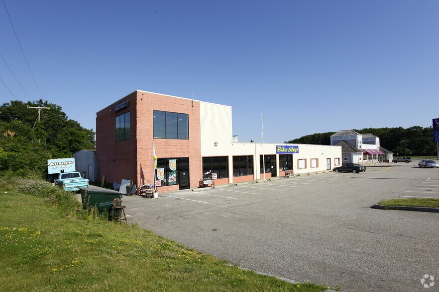 990 Lafayette Rd, Portsmouth, NH à vendre - Photo du bâtiment - Image 2 de 2