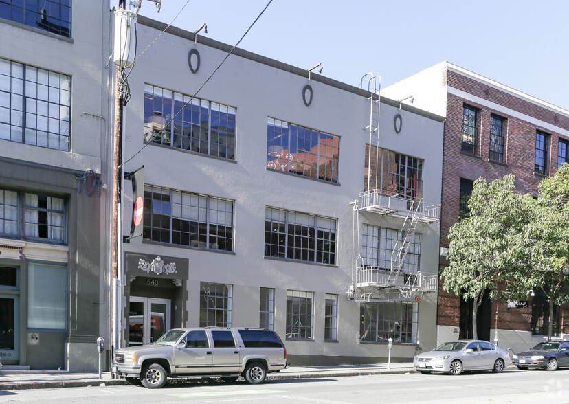 640 2nd St, San Francisco, CA for lease - Building Photo - Image 1 of 9