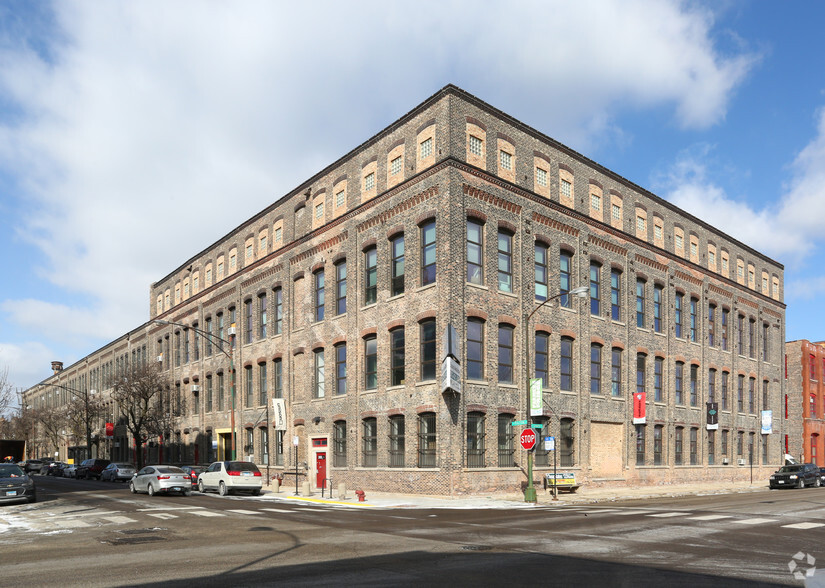 2000-2010 W Fulton St, Chicago, IL à vendre - Photo principale - Image 1 de 1