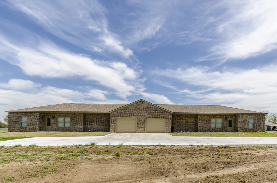 Multifamily in Pryor, OK for sale - Building Photo - Image 1 of 1