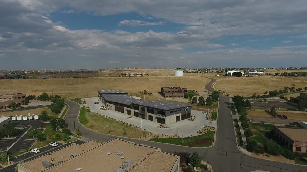 1360 Horizon Ave, Lafayette, CO à vendre - Vidéo sur l’inscription commerciale - Image 2 de 13