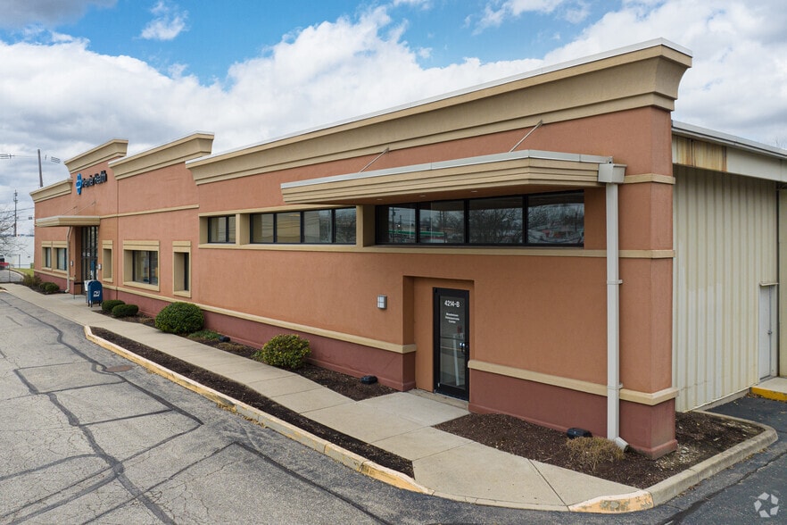 4222 Grand Ave, Middletown, OH for lease - Primary Photo - Image 1 of 5