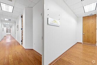 15425 North Fwy, Houston, TX à louer Photo intérieure- Image 2 de 4