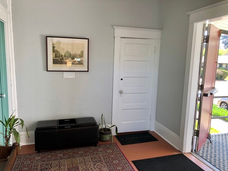 7809 NE Everett St, Portland, OR for sale - Building Photo - Image 3 of 52