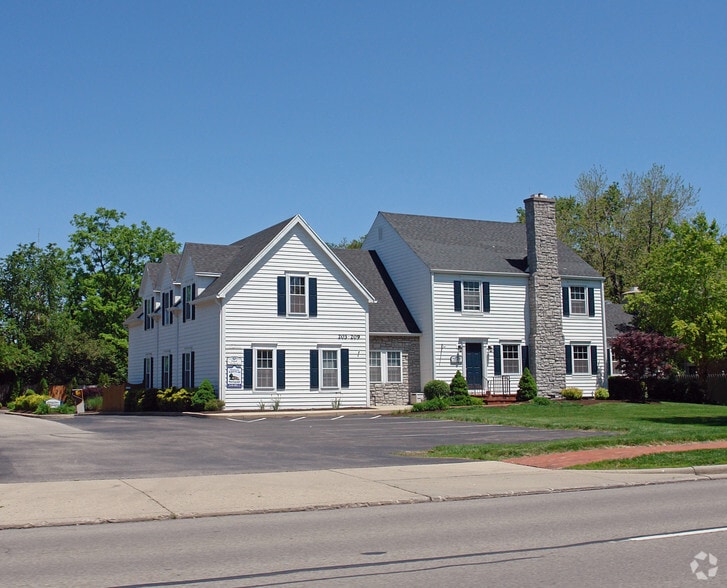 203 W Franklin St, Dayton, OH à louer - Photo du bâtiment - Image 1 de 14