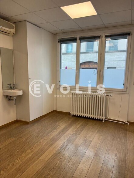 Bureau dans Paris à vendre - Photo intérieure - Image 2 de 8