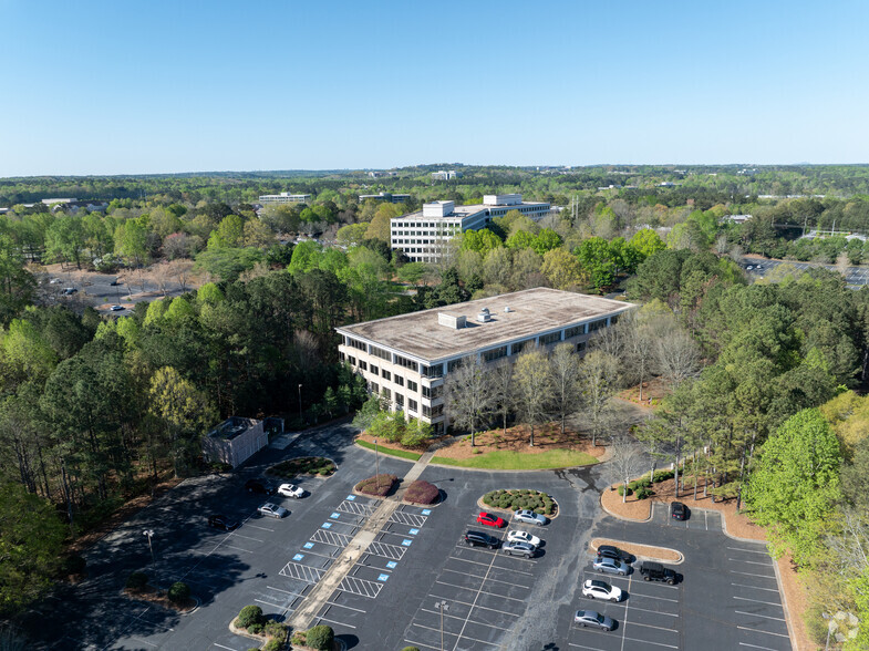 1355 Windward Concourse, Alpharetta, GA for lease - Aerial - Image 2 of 3