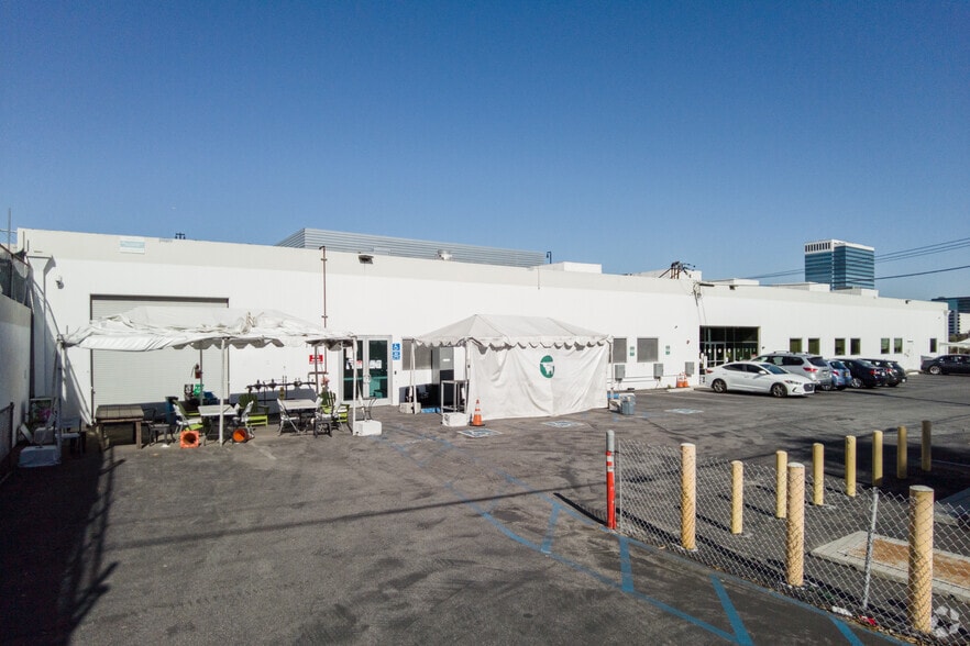 1325 E El Segundo Blvd, El Segundo, CA for lease - Building Photo - Image 2 of 45