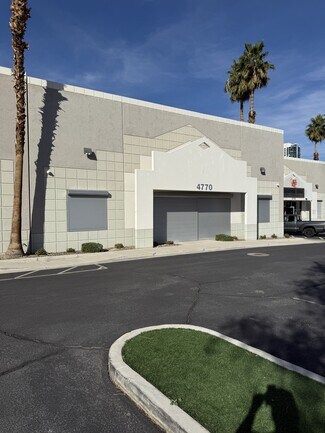 Plus de détails pour 4770 W University Ave, Las Vegas, NV - Industriel à vendre