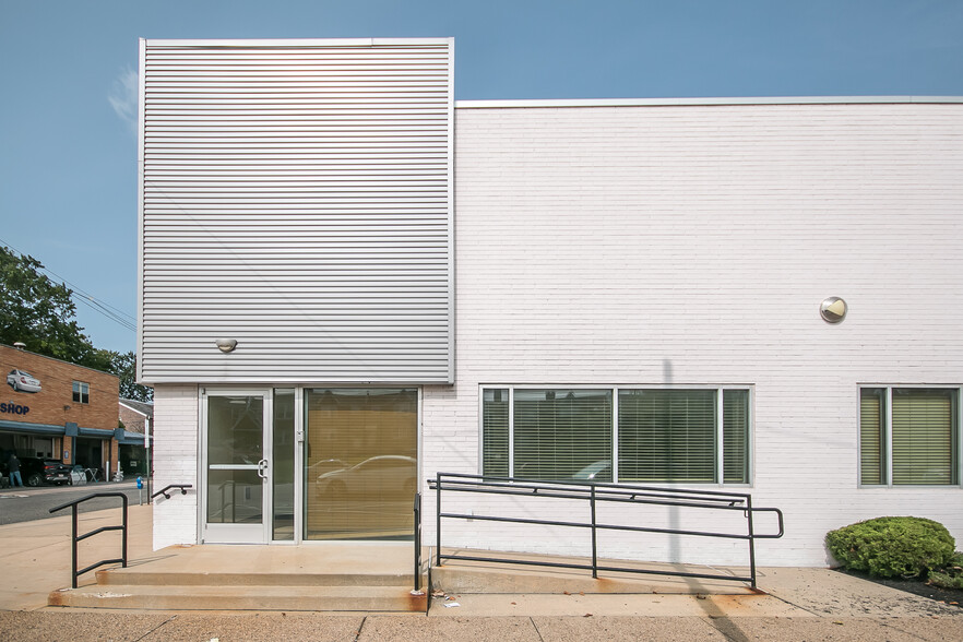 7198 Castor Ave, Philadelphia, PA for sale - Building Photo - Image 1 of 1