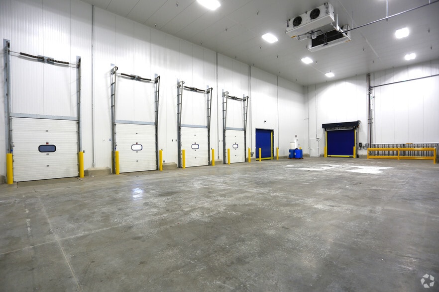 3090 E Washington Blvd, Los Angeles, CA for lease - Interior Photo - Image 3 of 22