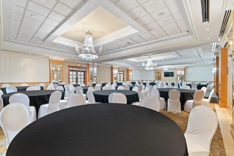 30 Minue St, Carteret, NJ for lease Interior Photo- Image 1 of 16