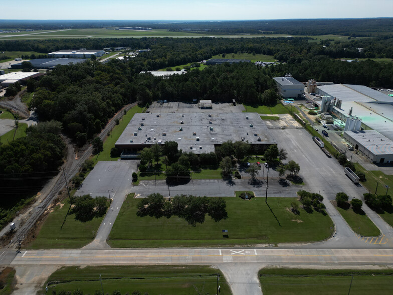 7600 Industrial Hwy, Macon-Bibb, GA à vendre - Photo principale - Image 1 de 1