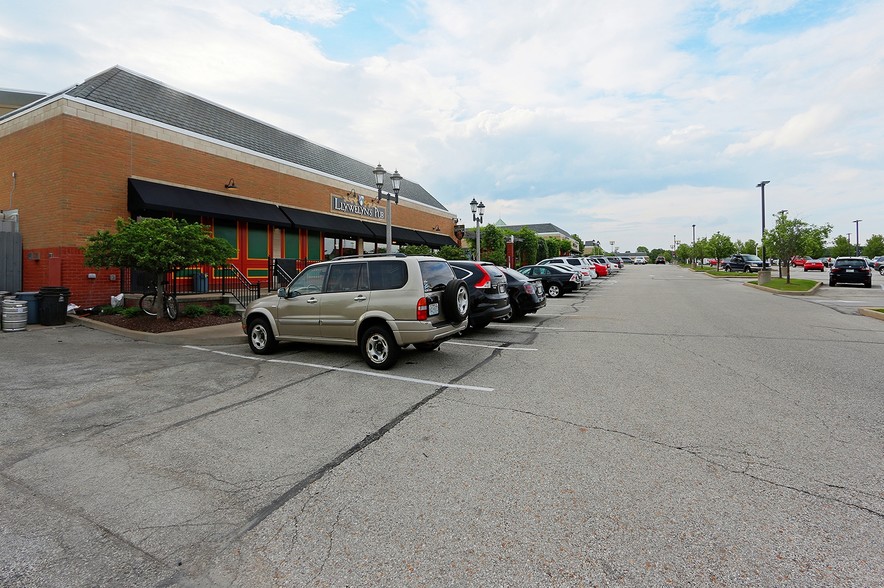 2460-2490 Taylor Rd, Wildwood, MO for lease - Building Photo - Image 3 of 6