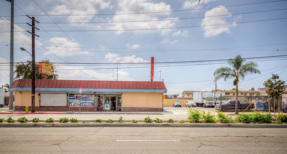 4700 W Imperial Hwy, Inglewood, CA for sale - Primary Photo - Image 1 of 42
