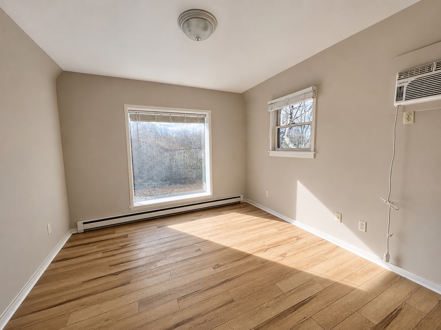 1817 W Stadium Blvd, Ann Arbor, MI for lease Interior Photo- Image 1 of 6