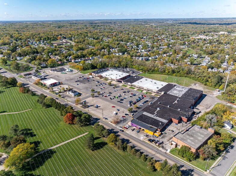 4277-4389 W Third st, Dayton, OH à vendre - Photo principale - Image 1 de 5