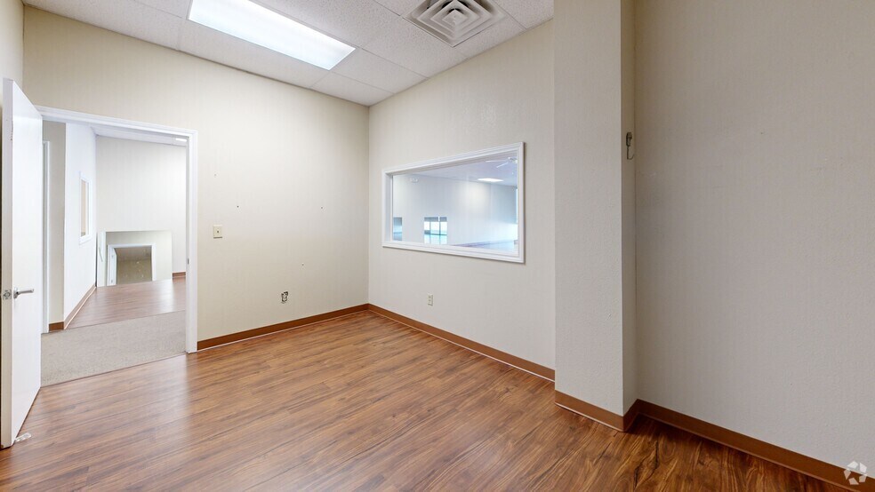 3400-3502 S Broadway, Tyler, TX à louer - Numérisation 3D de Matterport - Image 3 de 35