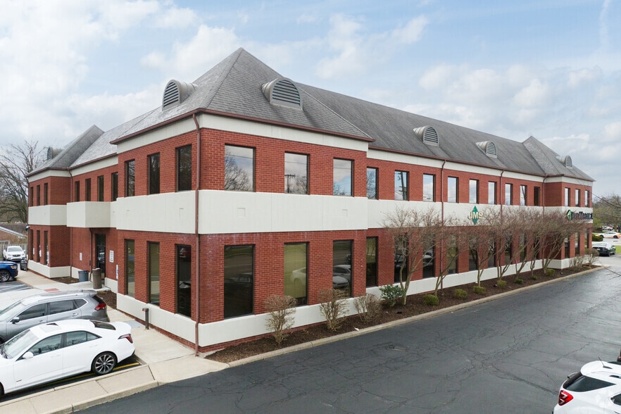 4041 W Sylvania Ave, Toledo, OH for lease - Building Photo - Image 2 of 5