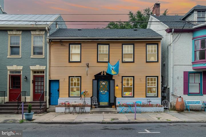 10 W Pomfret St, Carlisle, PA for sale Building Photo- Image 1 of 1