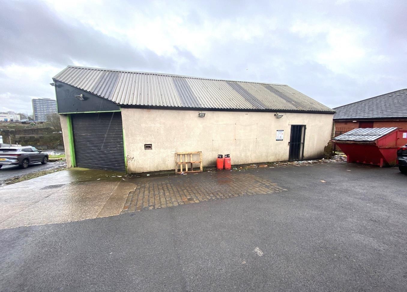 Whalley Range, Blackburn for lease Building Photo- Image 1 of 5