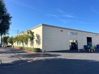 Plus de détails pour 1601-1605 E McFadden Ave, Santa Ana, CA - Industriel à vendre
