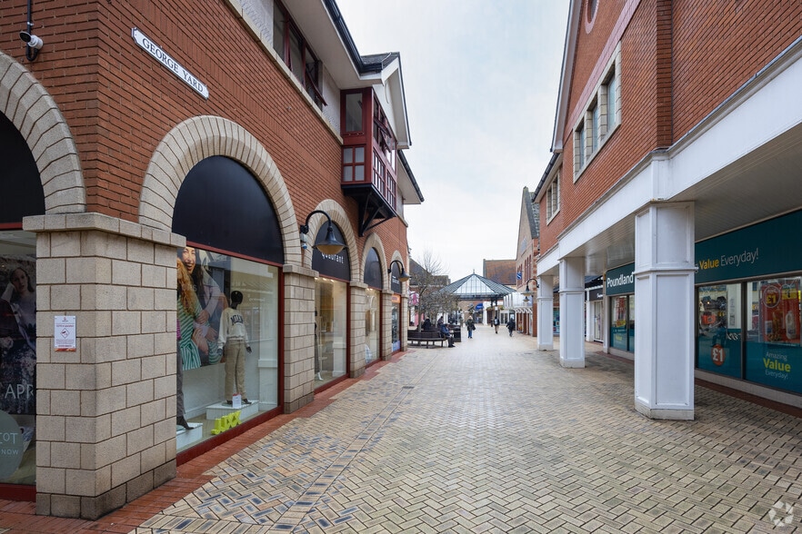 George Yard, Braintree for lease - Building Photo - Image 3 of 4