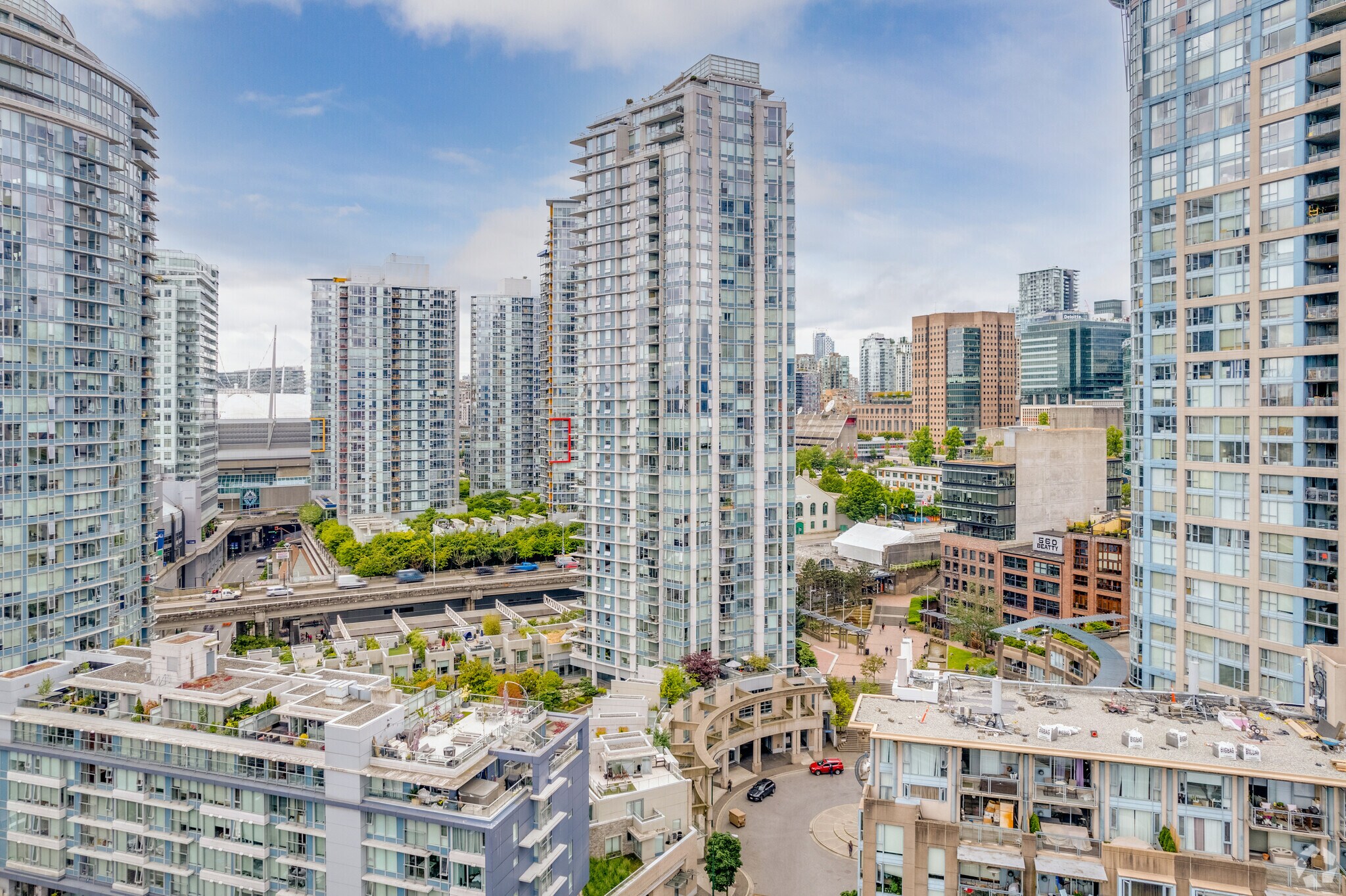 190 Keefer Pl, Vancouver, BC for sale Building Photo- Image 1 of 1