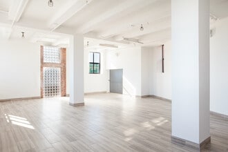 50-05 Metropolitan Ave, Ridgewood, NY for lease Interior Photo- Image 1 of 6