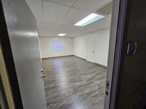 2601 N Stockton Hill Rd, Kingman, AZ for lease Interior Photo- Image 2 of 5