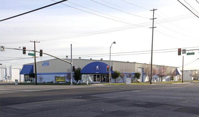 More details for 2735-2741 Scott Blvd, Santa Clara, CA - Industrial for Sale