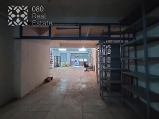 Plus de détails pour Multi-résidentiel à vendre