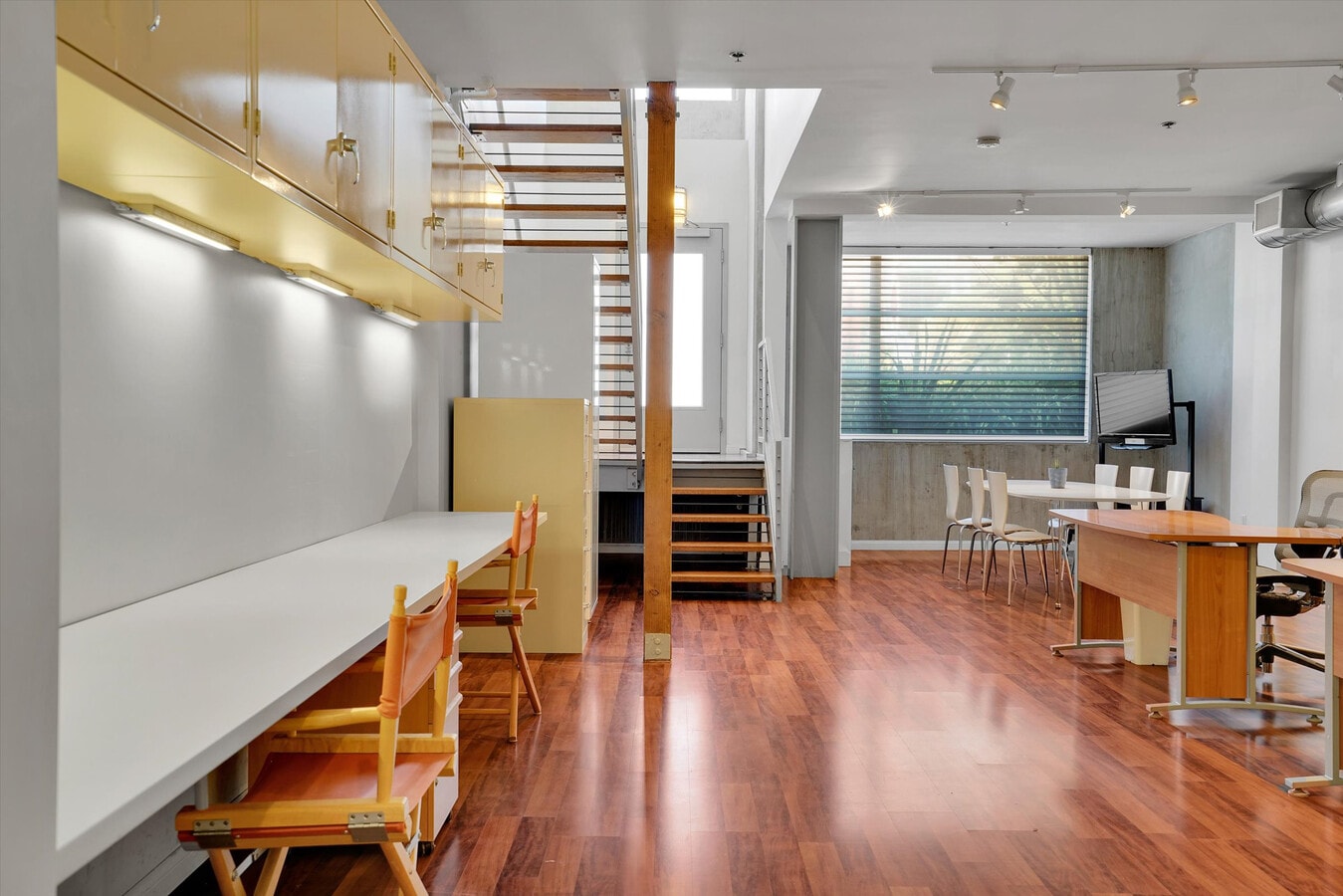 11500 Tennessee Ave, Los Angeles, CA 90064 - Unit 105 -  - Interior Photo - Image 1 of 32